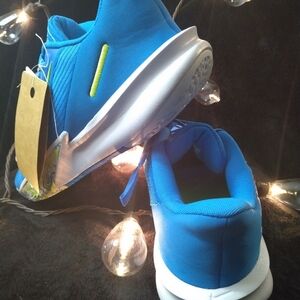 Mens Blue Athletic Slip-On Sneakers